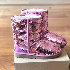 NIB UGG W classic short sequin pink size 7